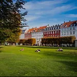 Heart Of Copenhagen - The King\'S Garden